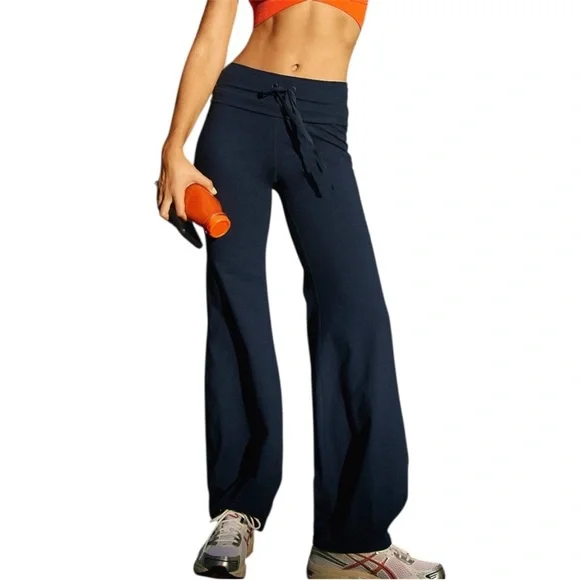 NWT Free People Quick Step Bubble Pants size Medium in Midnight Navy - Picture 1 of 8